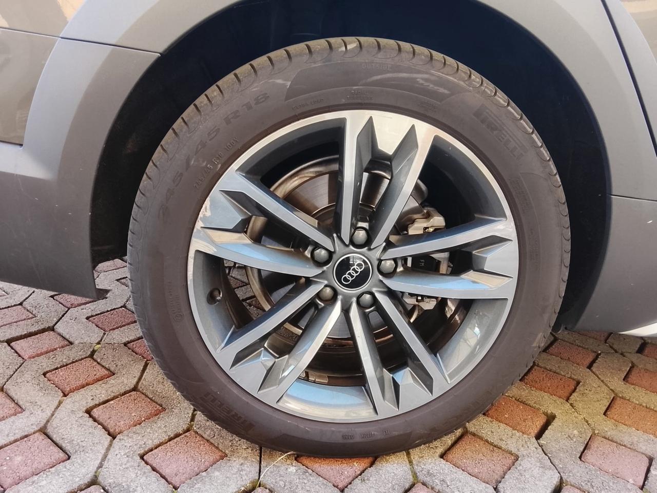 AUDI A4 V - A4 Allroad 40 2.0 tdi mhev Business Evolution quattro 204cv