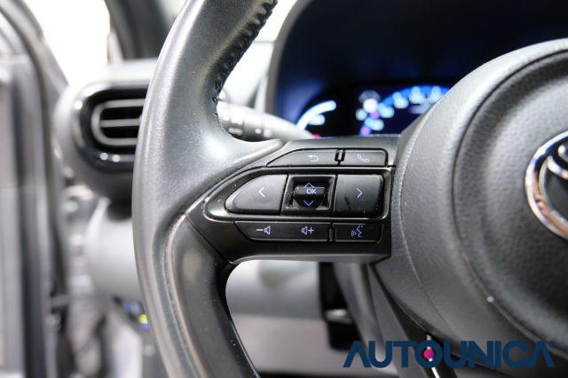 TOYOTA Yaris Cross 1.5 HYBRID 5PORTE E-CVT AWD-I 4x4 TREND FULL LED