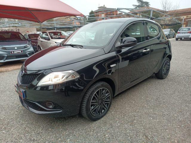 LANCIA Ypsilon 1.0 FireFly 5 porte S&S Hybrid Ecochic Gold