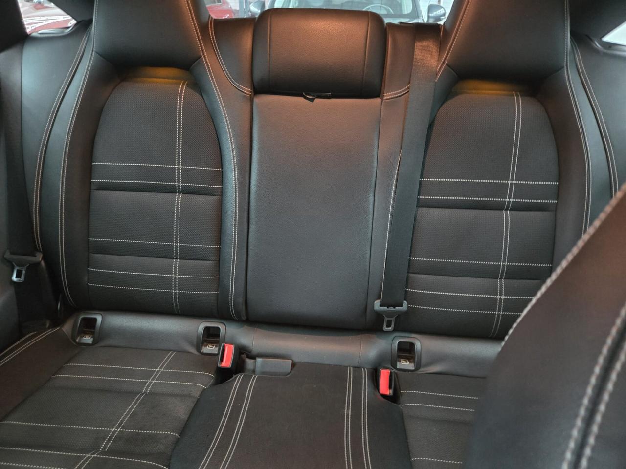 Mercedes-benz CLA 200 d Sport