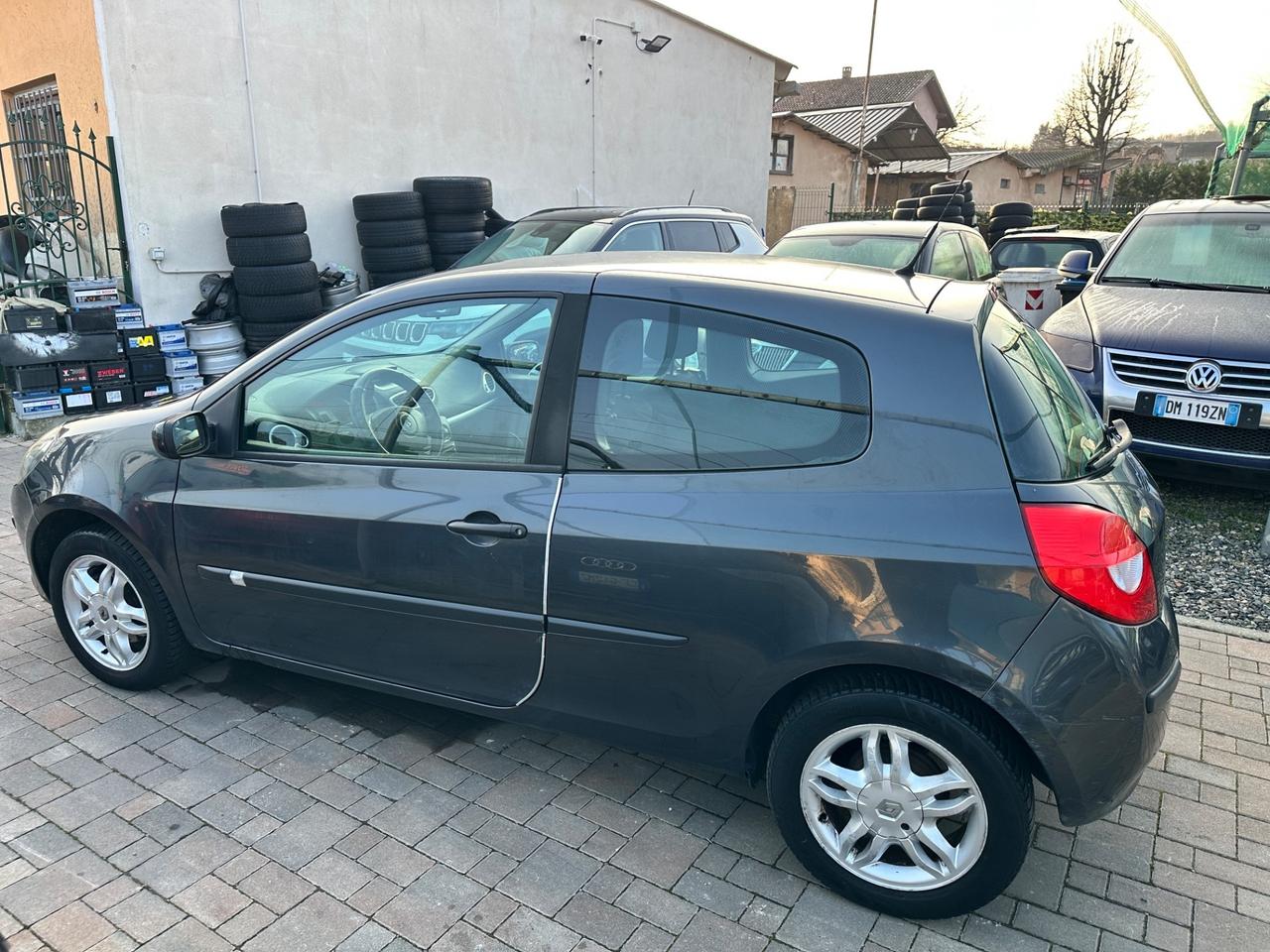 Renault Clio 1.2 16V Benzina
