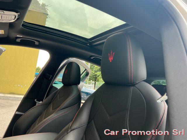 MASERATI Grecale MHEV 330 CV AWD Modena