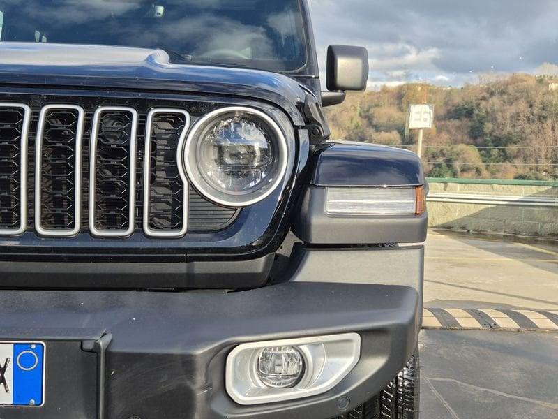 Jeep Wrangler Unlimited 2.0 turbo Sahara auto