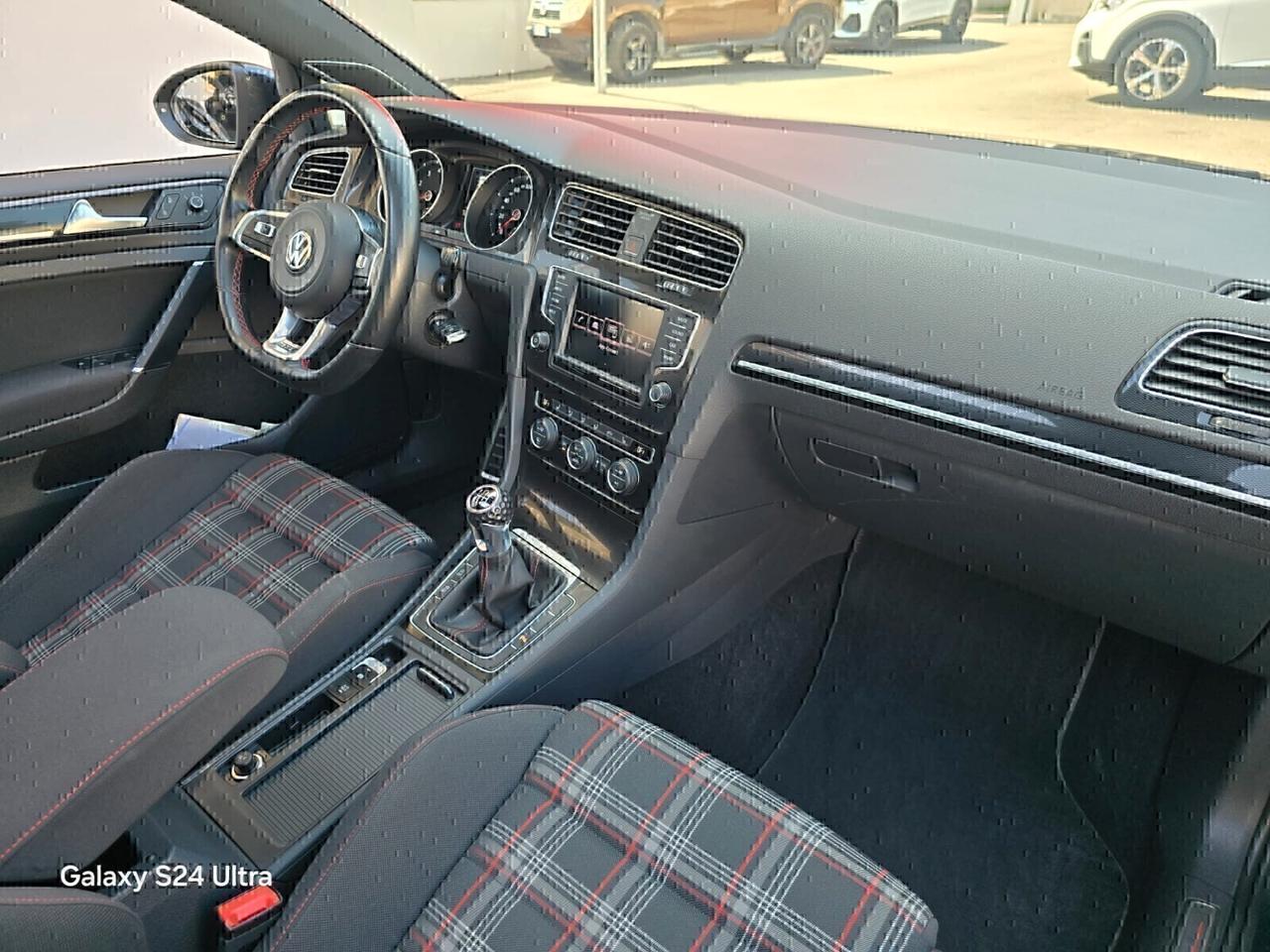 Volkswagen Golf GTI Performance 2.0 TSI 5p. BlueMotion Technology