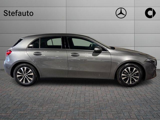 MERCEDES-BENZ A 180 d Automatic Advanced