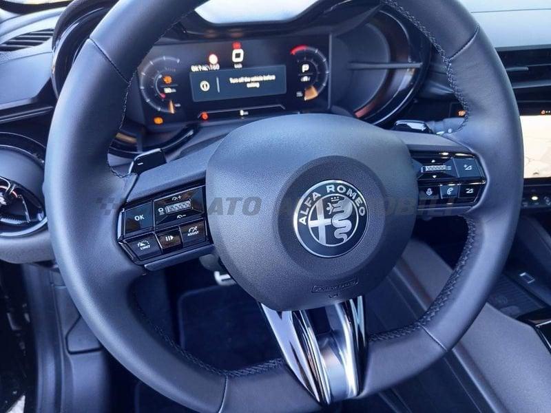 Alfa Romeo Junior Junior 1.2 ibrida Speciale 145cv edct6