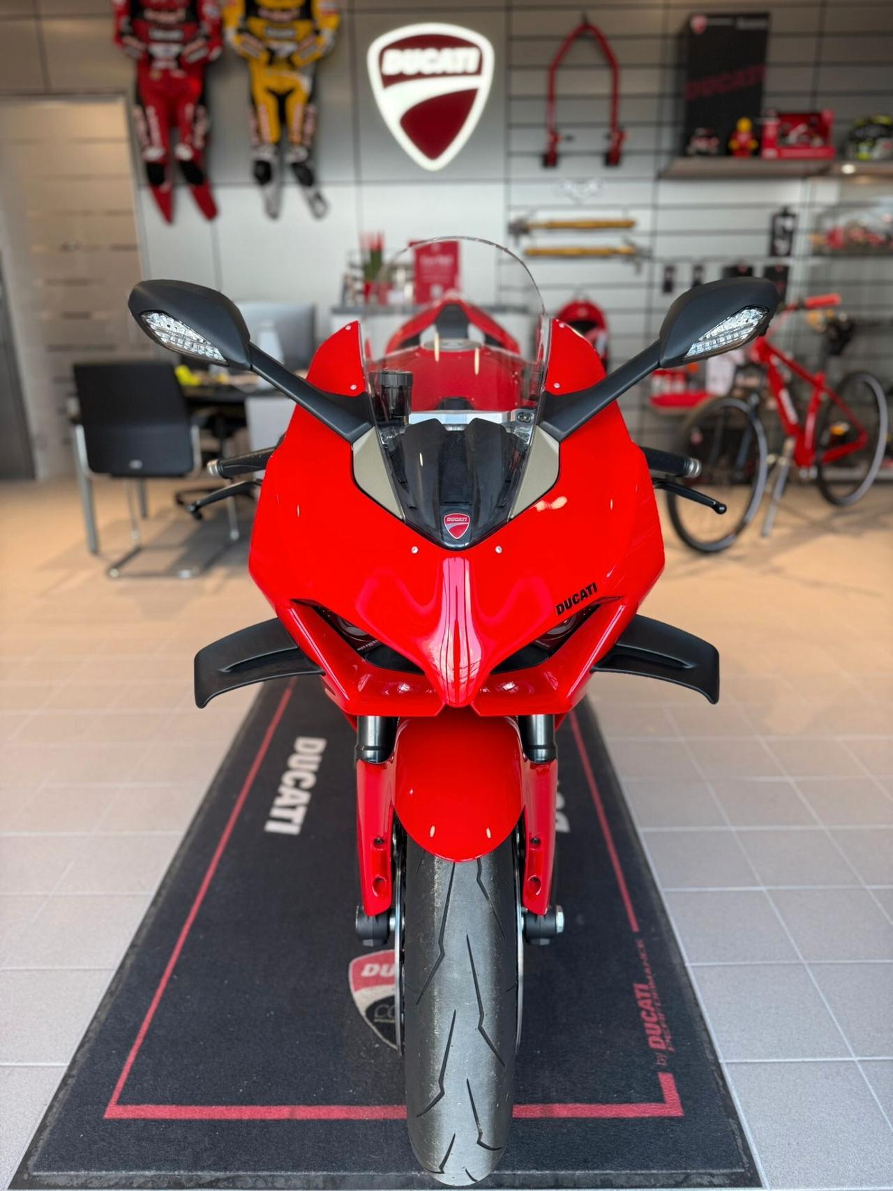 Ducati Panigale V4 MY 2024 NUOVA!