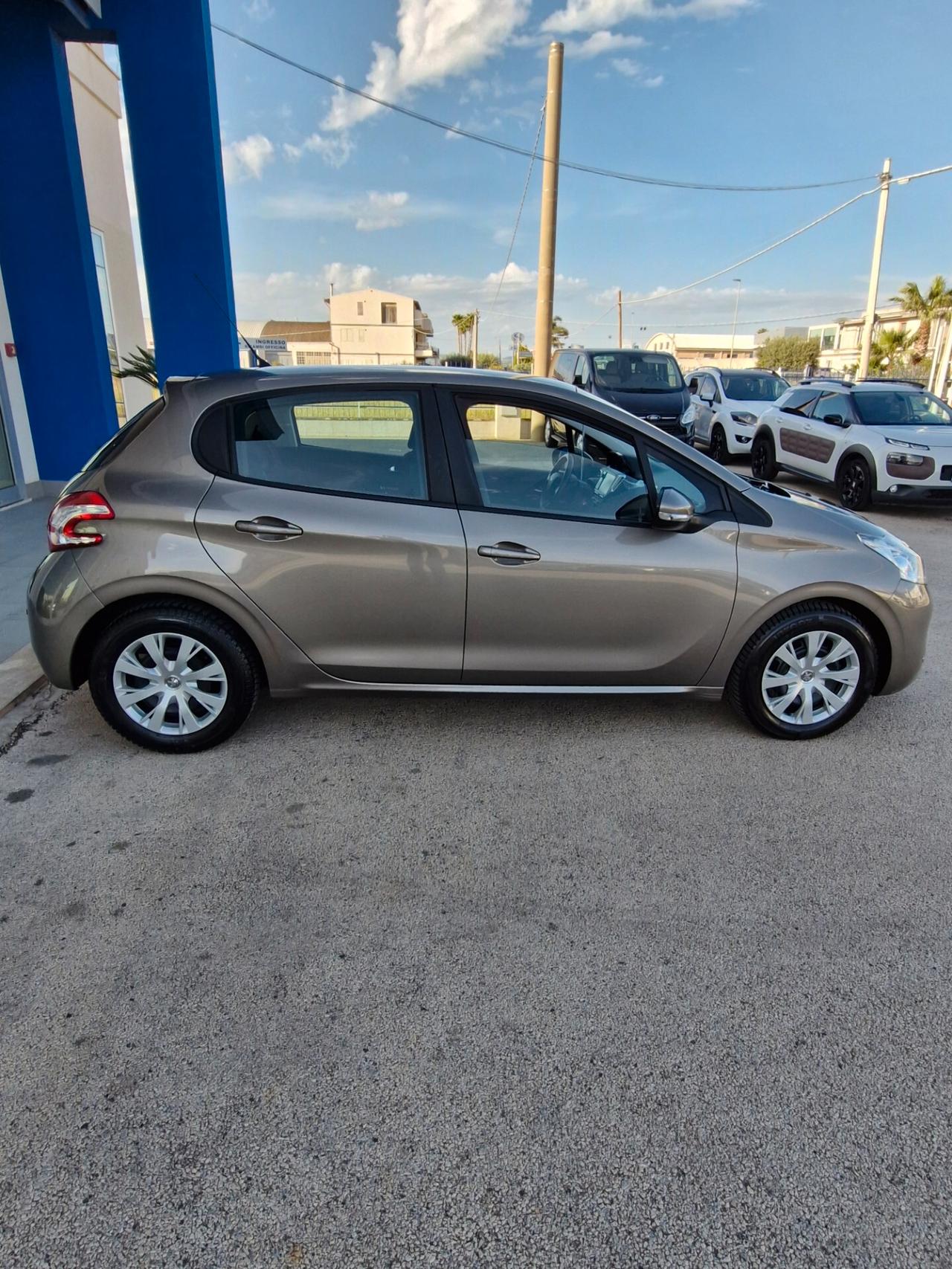 Peugeot 208 PureTech 82 5 porte Active