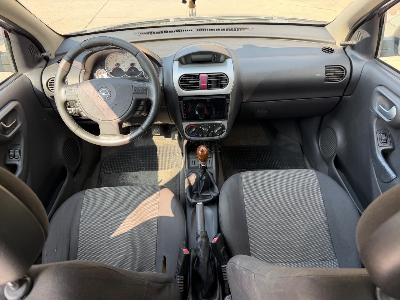 Opel Corsa 1.2i 16V cat 5 porte Enjoy