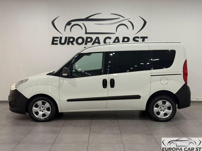 Opel Combo Tour 1.3D 95CV E6B AUTO CARRO