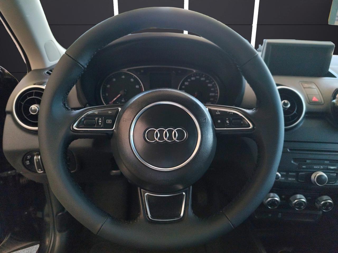 AUDI A1/S1 A1 SPB 1.2 TFSI Ambition