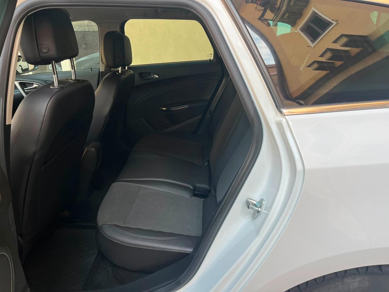 Opel Astra 1.7 CDTI 125CV Sports Tourer Cosmo