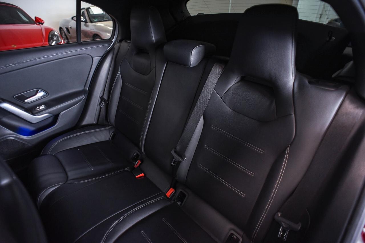 Mercedes-benz A 35 AMG 4matic auto
