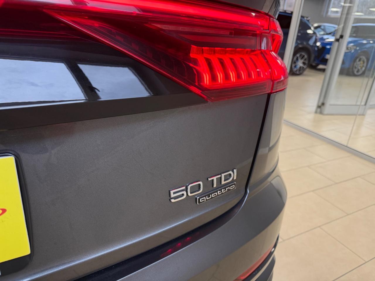 Audi Q8 50 TDI 286 CV quattro tiptronic Sport