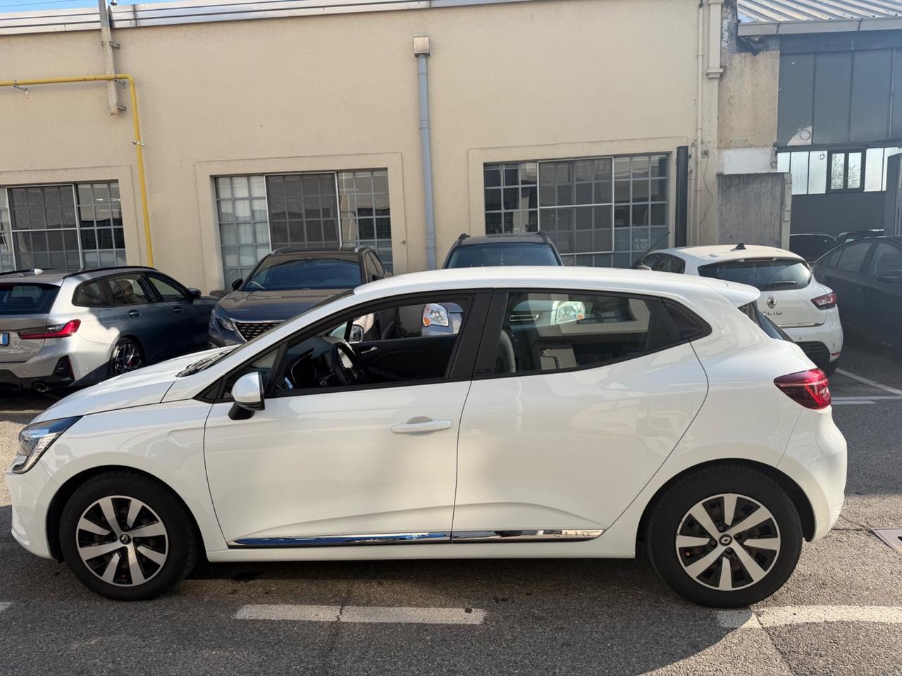 Renault Clio Full Hybrid E-Tech 140 CV 5 porte Intens