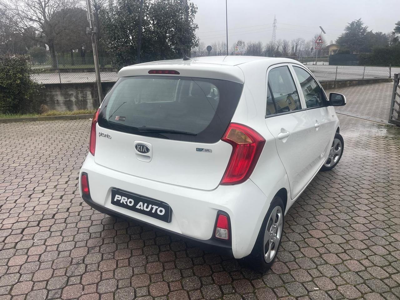 Kia Picanto 1.0 12V EcoGPL 5 porte Glam