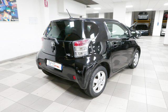 TOYOTA iQ 1.0 Sol