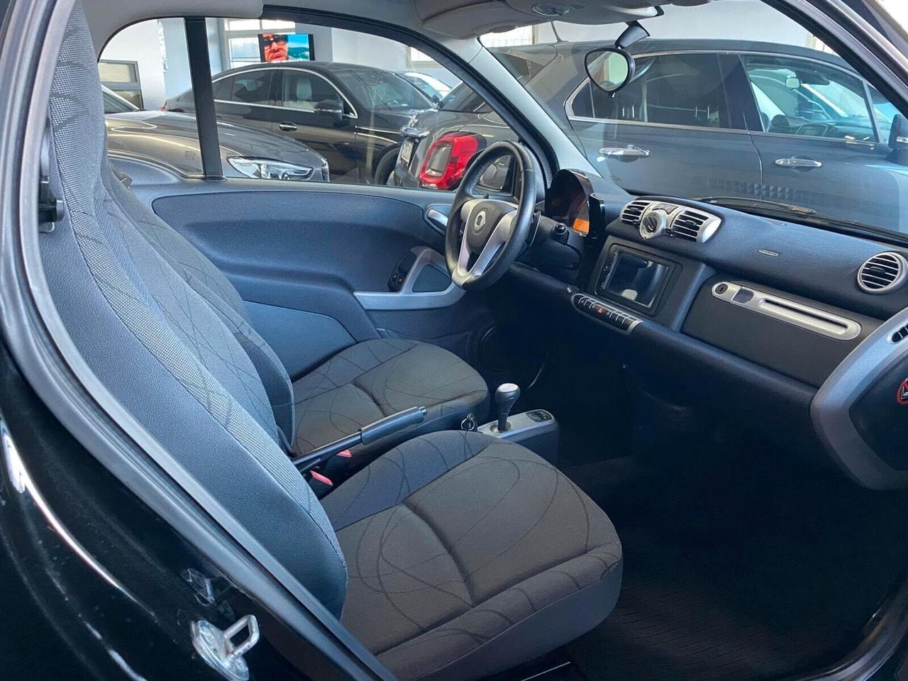 Smart ForTwo 1000 52 kW MHD coupé passion