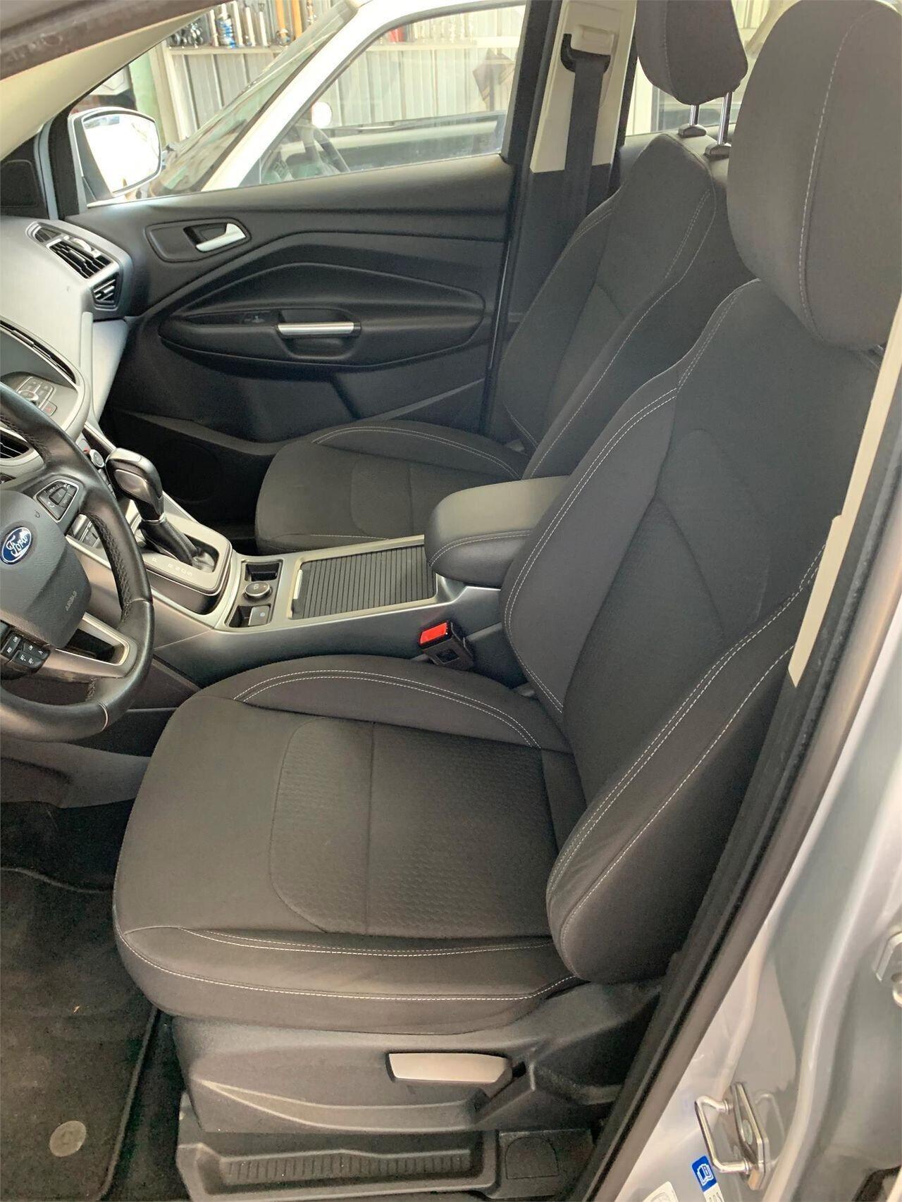 Ford Kuga 1.5 TDCI 120CV S&S Cambio automatico