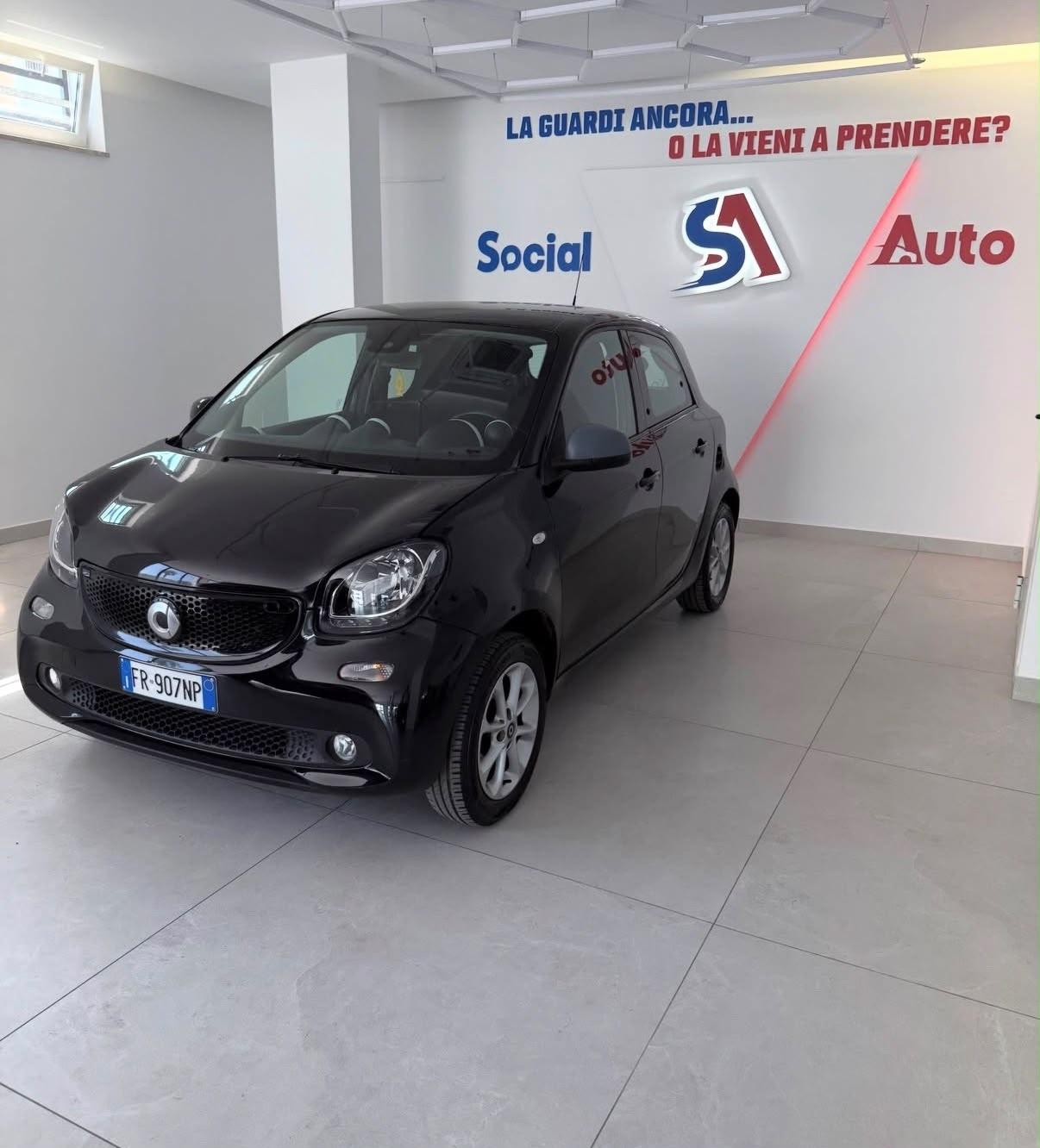 Smart ForFour 70 1.0 Youngster