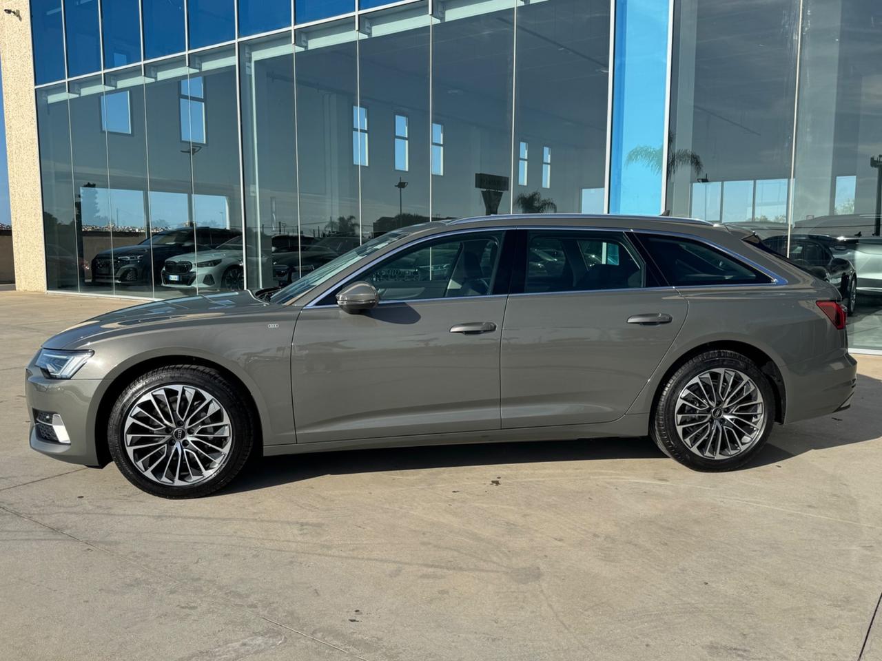 Audi A6 Avant 40 2.0 TDI mhev 12V Business Advanced Stronic - possibilità noleggio no scoring