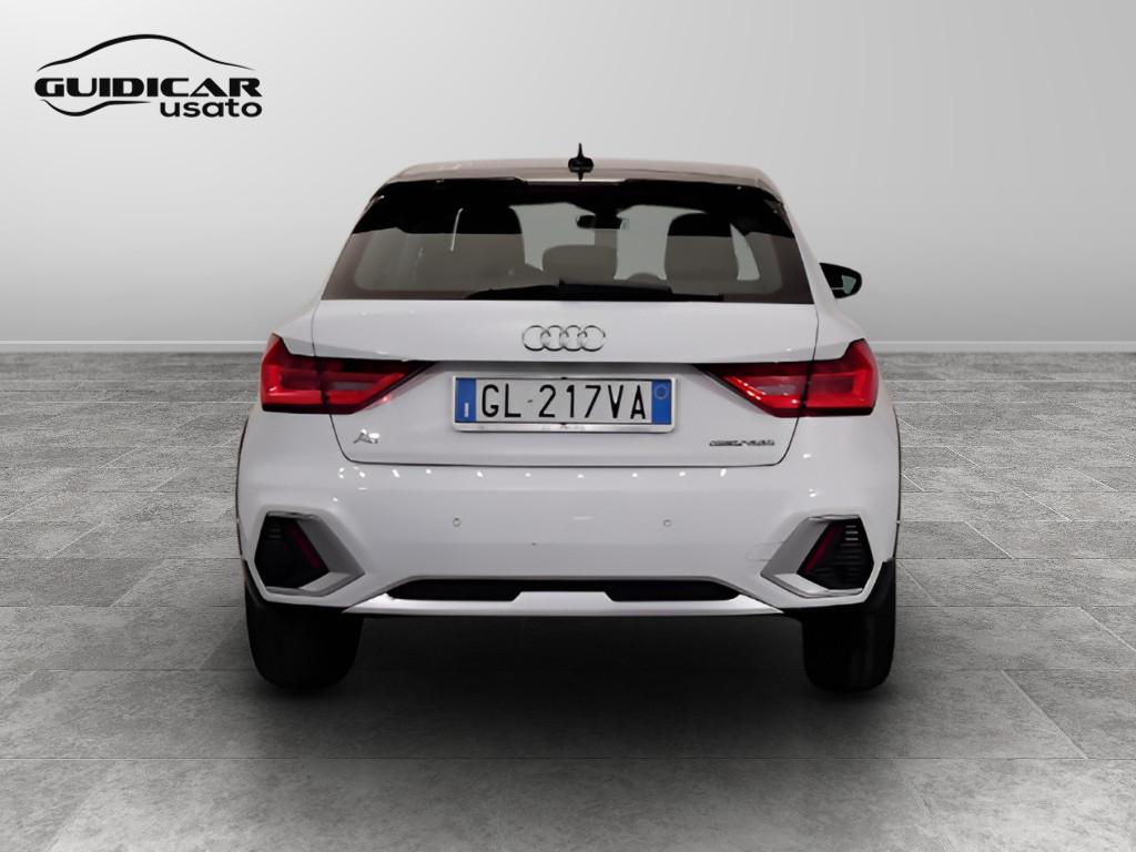 AUDI A1 II 2022 allstreet - A1 allstreet 30 1.0 tfsi Admired 110c