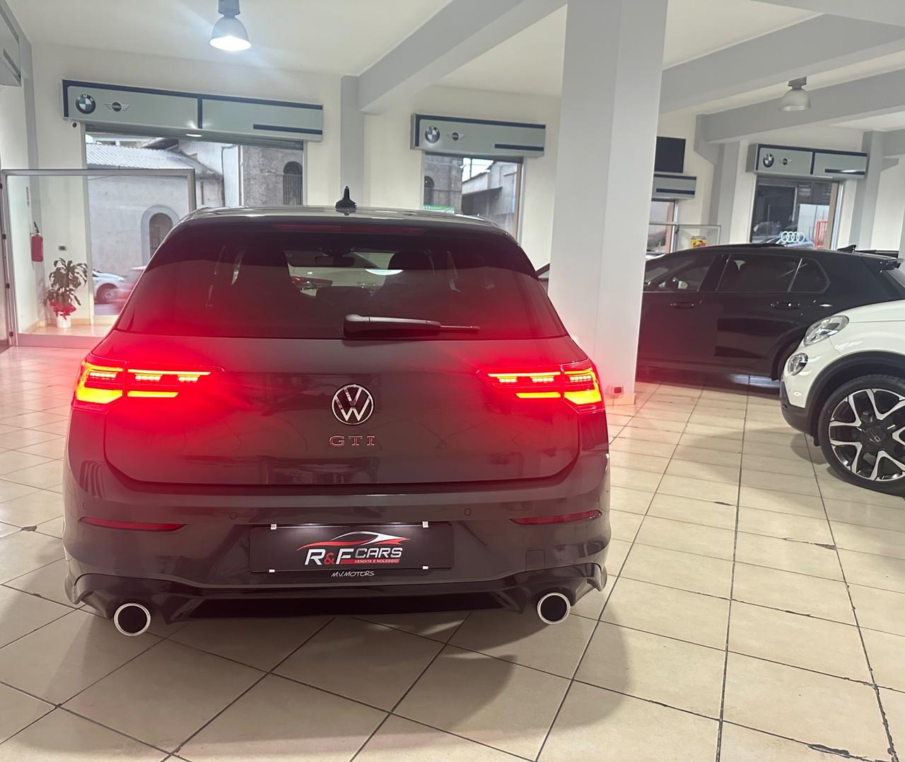 Volkswagen Golf GTI 2.0 TSI DSG