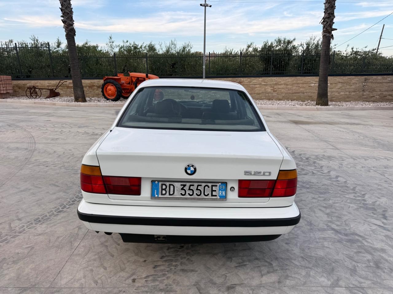 Trattore auto Bmw 520 520i 24V cat