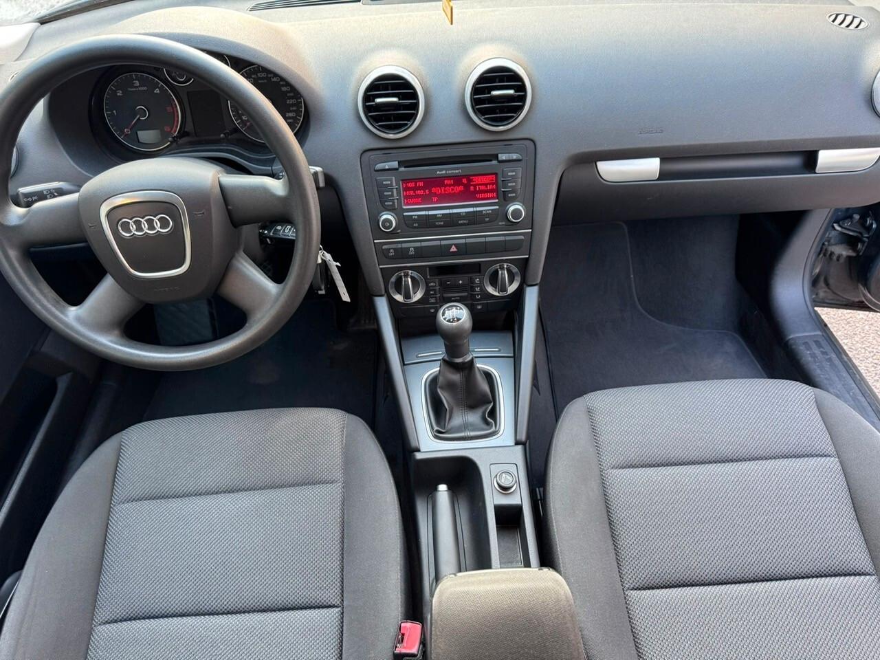 Audi A3 SPB 1.6 TDI 105 CV CR Ambition