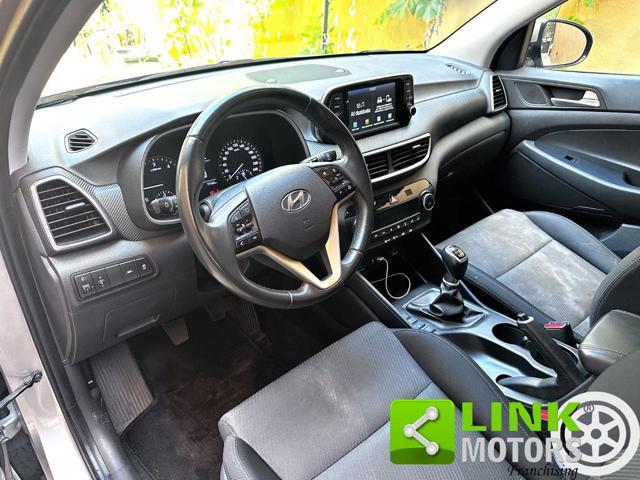 HYUNDAI Tucson 1.6 CRDi Exellence / retrocamera / Apple car play