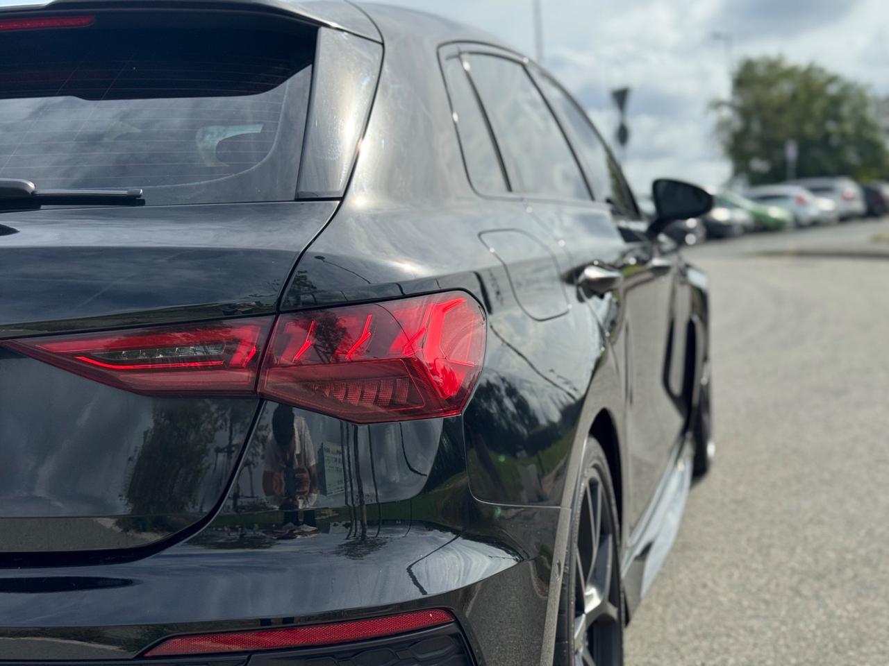 AUDI RS3 2.5 TFSI 400CV MATTIX TOTAL BLACK PERMUTABILE