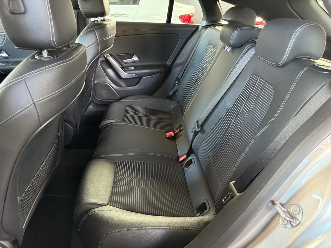 Mercedes-benz CLA 200 d Automatic Shooting Brake Sport