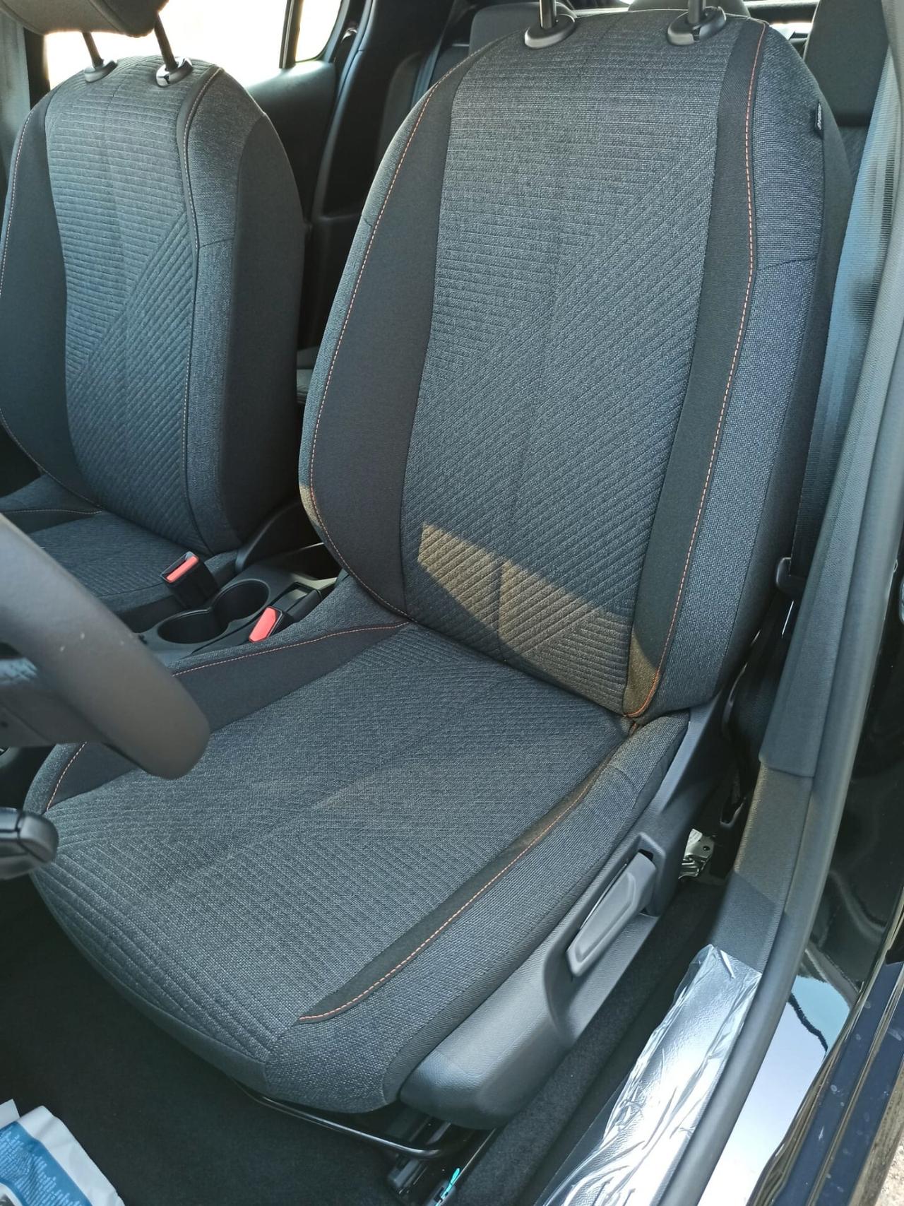 Peugeot 208 Hybrid 110 e-DCS6 Style