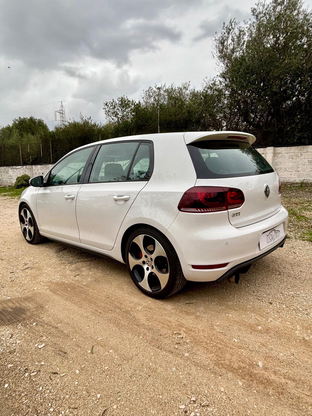 Volkswagen Golf 2.0 TSI 5p. GTI