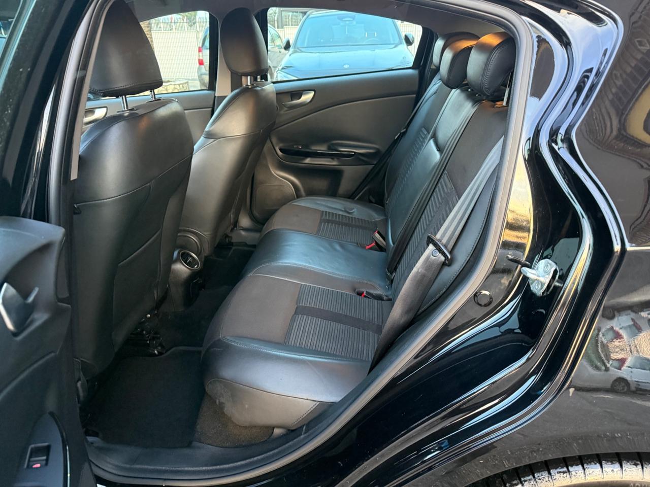 Alfa Romeo Giulietta 1.6 JTDm-2 105 CV Exclusive