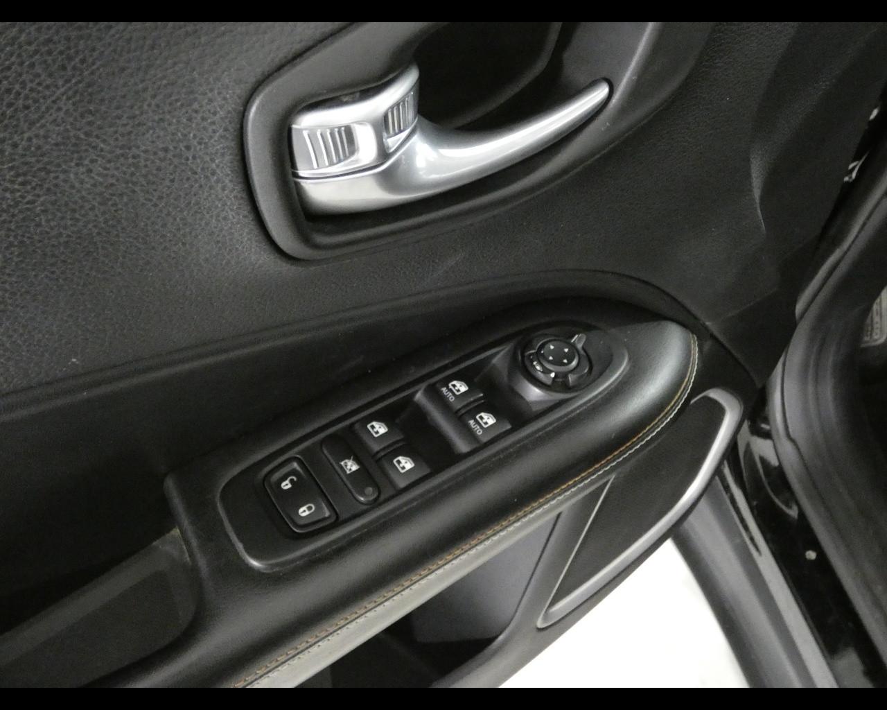 JEEP Compass 2ª serie - Compass 1.6 Multijet II 2WD Limited