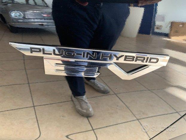 MITSUBISHI Eclipse Cross 2.4 MIVEC 4WD PHEV Inst