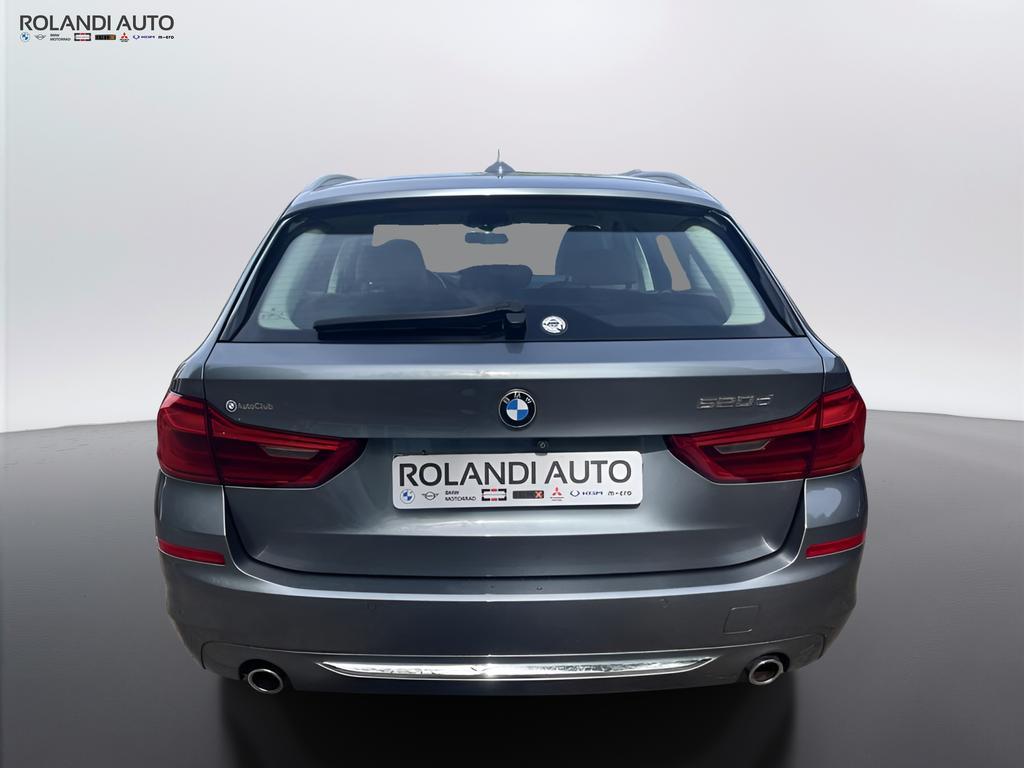BMW Serie 5 Touring 520 d Luxury Steptronic