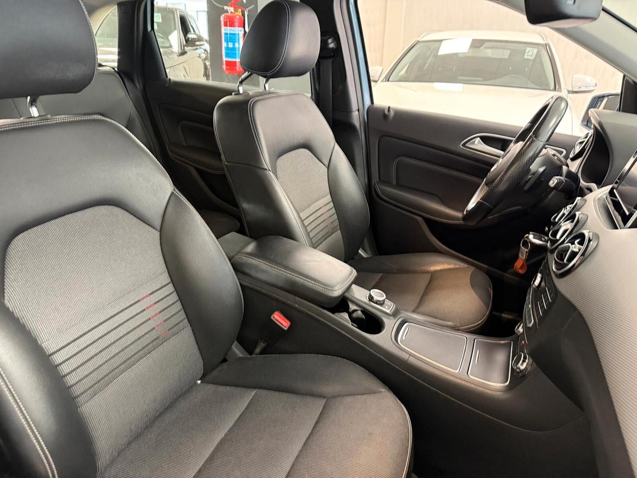 Mercedes-benz B 200 CDI 4Matic Automatic Premium