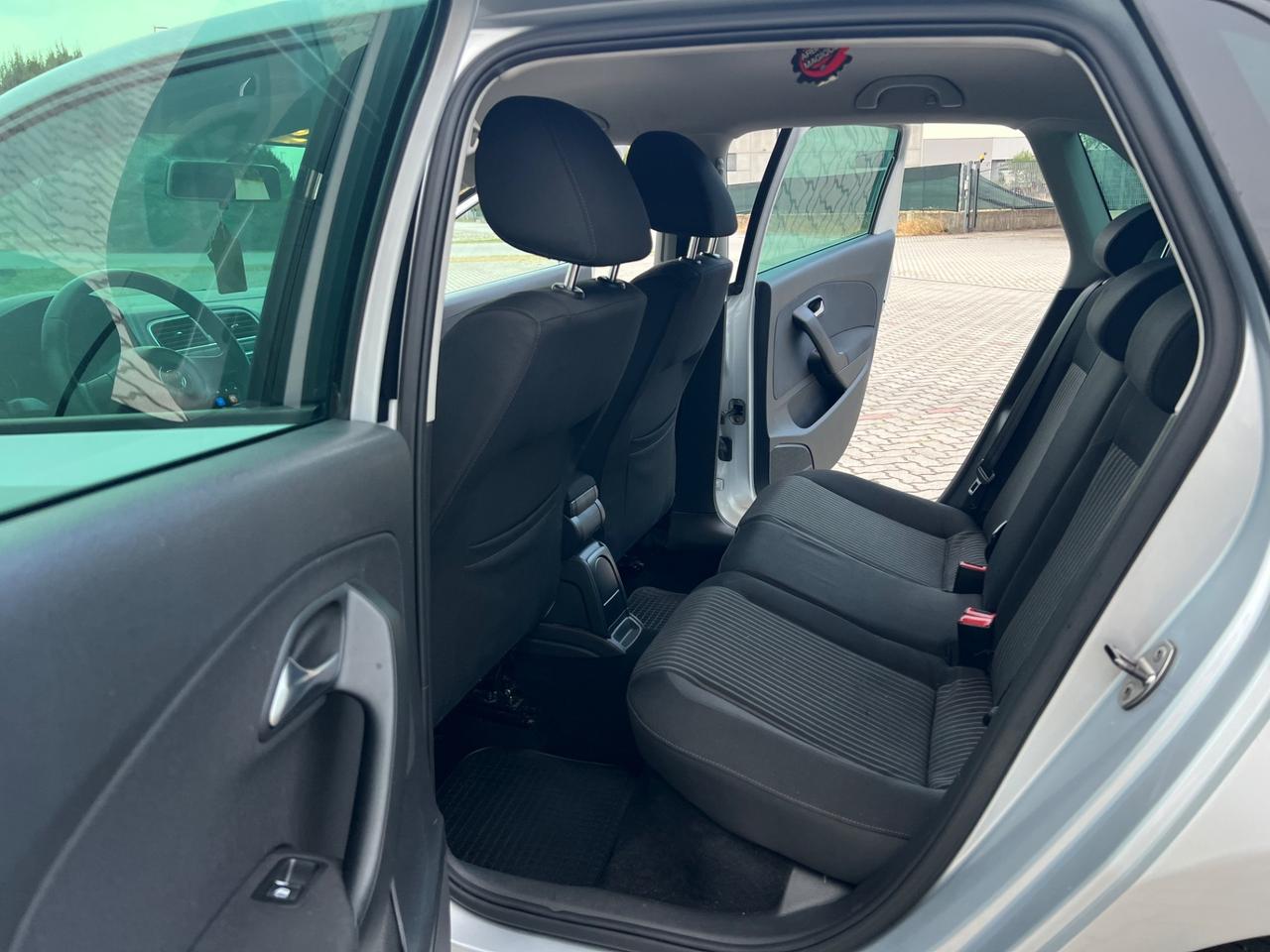 Volkswagen Polo 1.6 TDI 90CV DPF DSG 5 porte Highline