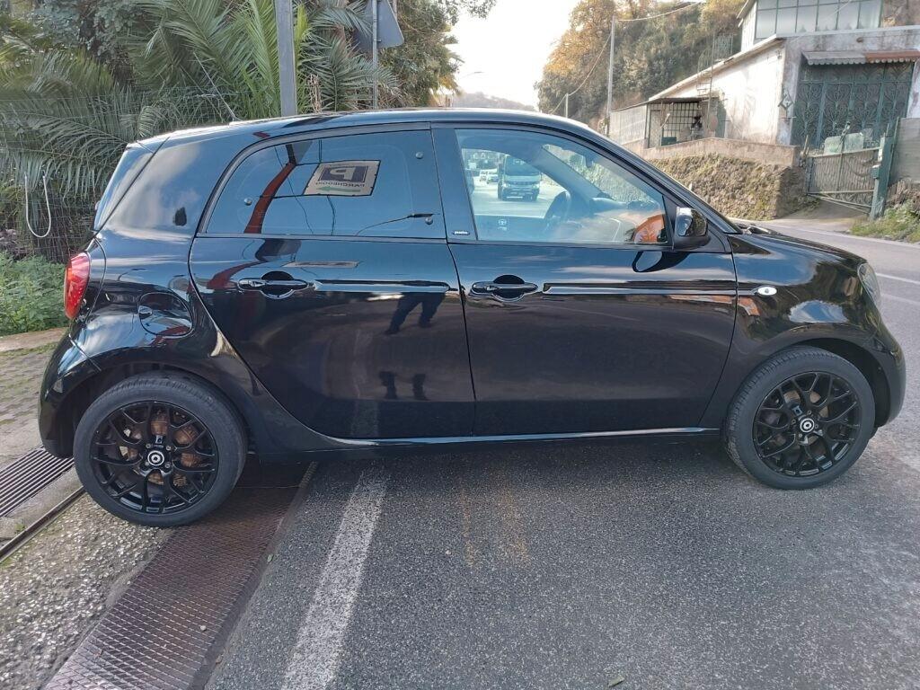 Smart ForFour 70 1.0 Passion