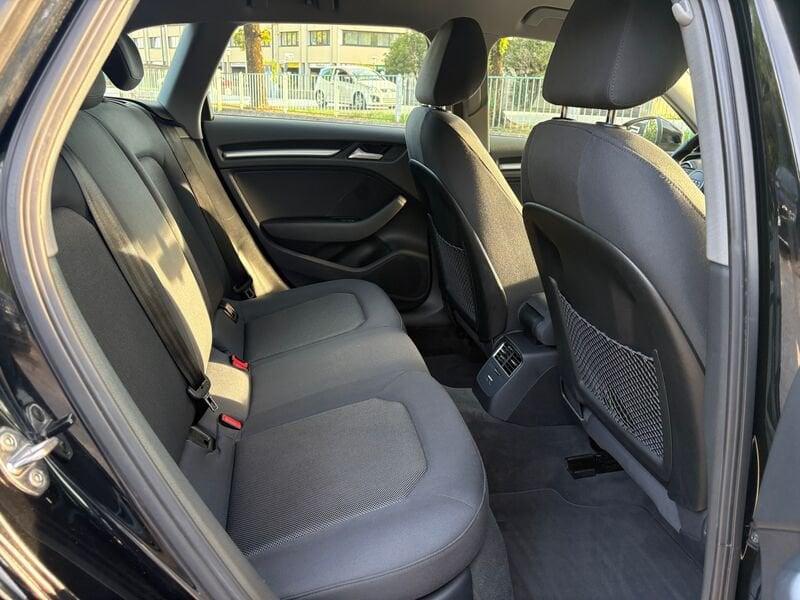 Audi A3 30 TDI S tronic Business