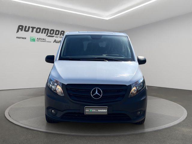 MERCEDES-BENZ Vito Doppia cabina 6 posti furgone