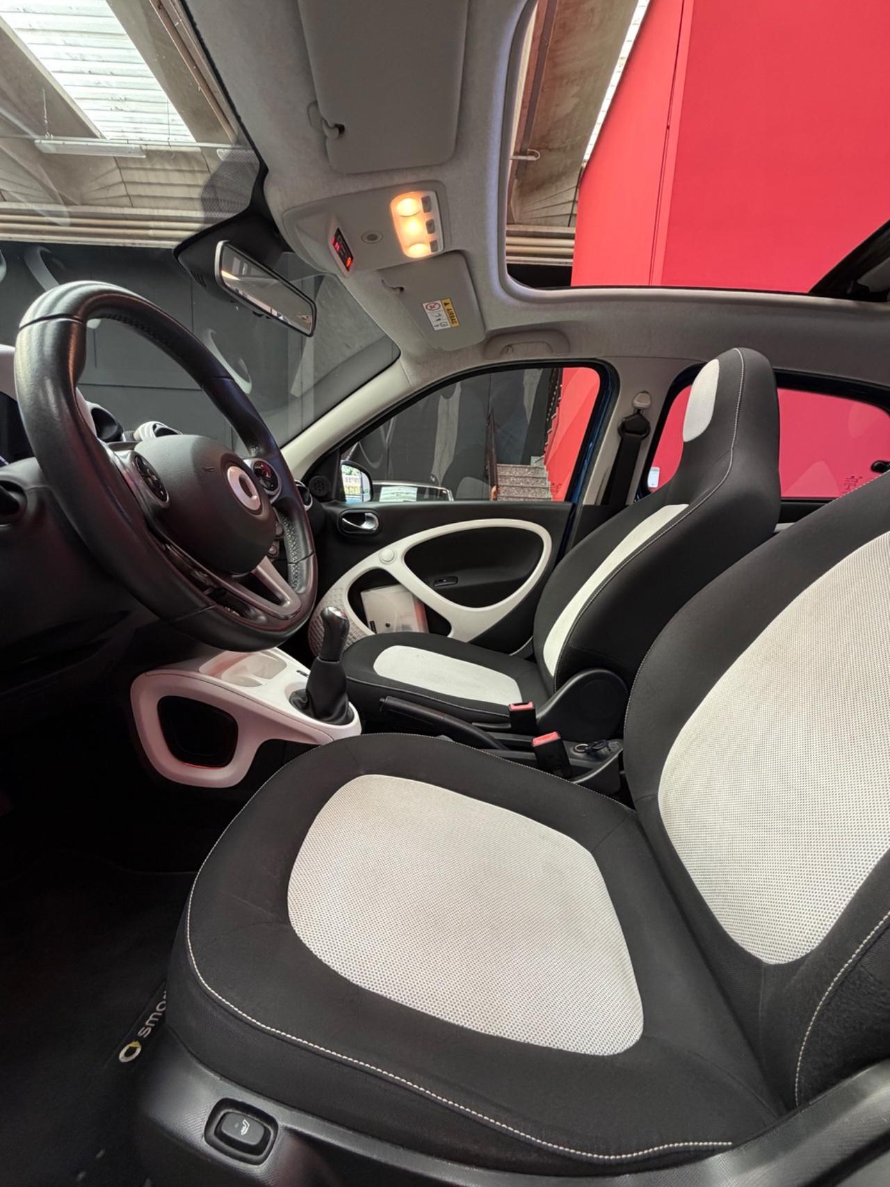 Smart ForFour 70 1.0 Passion