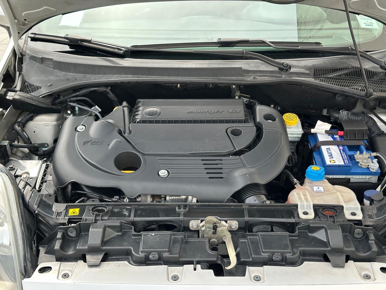 Fiat Punto 1.3 MJT II 75 CV 5 p Neopatentati