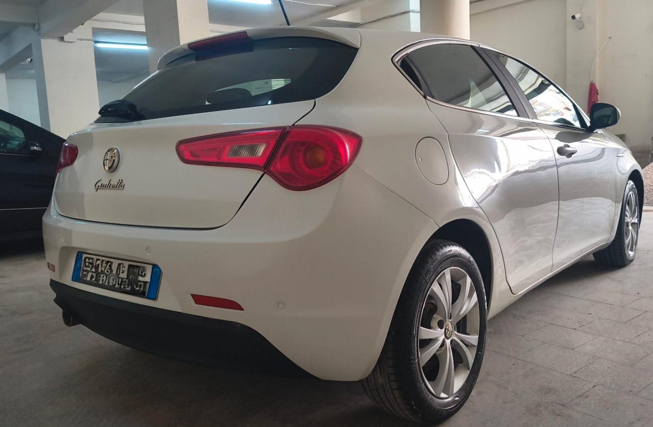 Alfa Romeo Giulietta 1.6 JTDm-2 105 CV Distinctive - km 52000