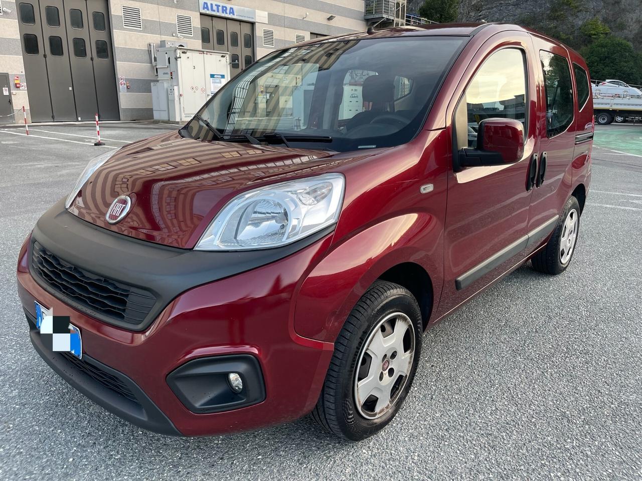 Fiat Qubo 1.4 70 CV Lounge Natural Power / NEOPATENTATI