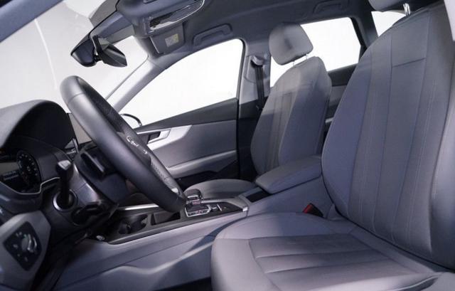 AUDI A4 Avant 35 TFSI S tronic S line edition