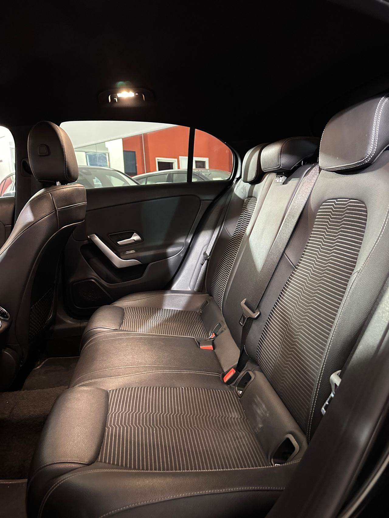 Mercedes-benz A 180 d Automatic -2019 LED/NAVI/18"