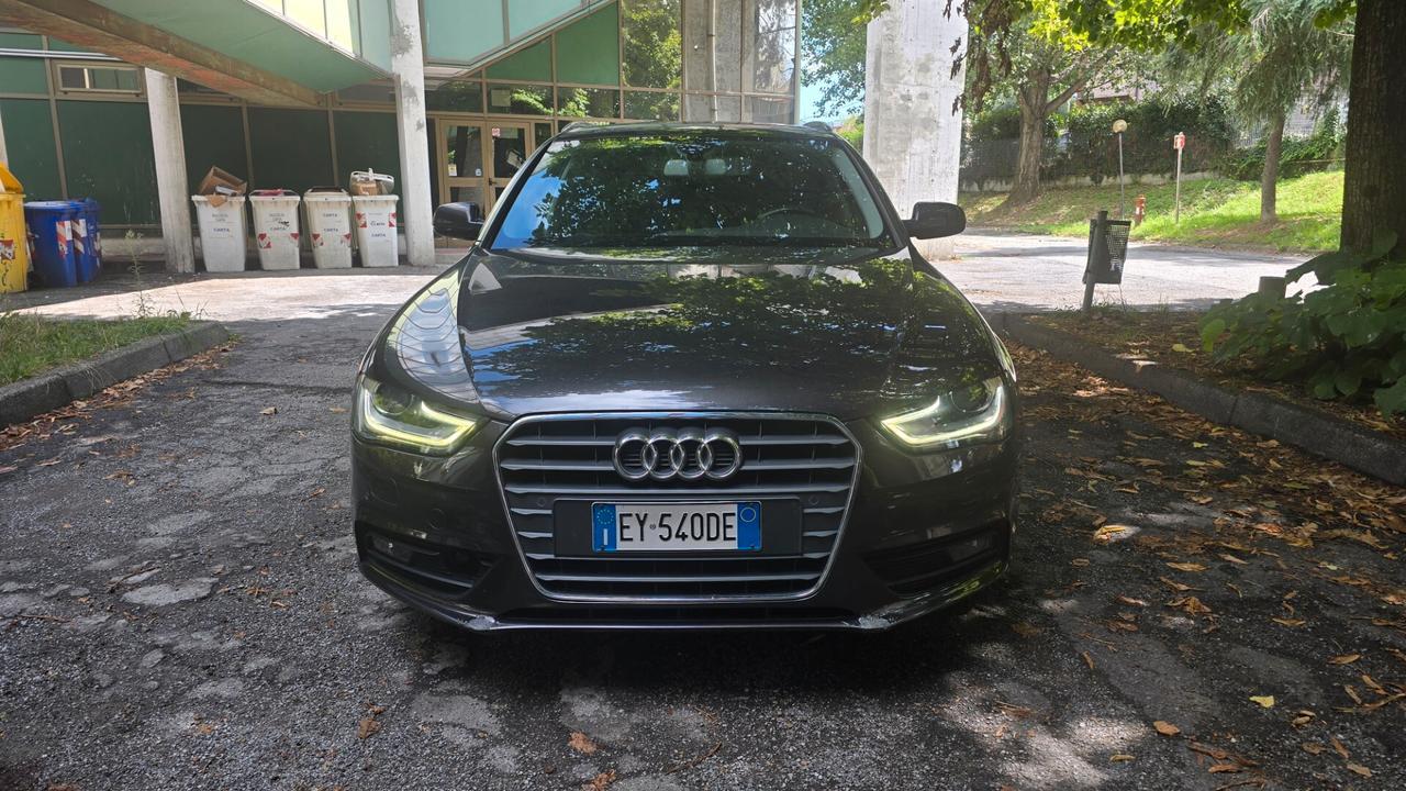 Audi A4 Avant 2.0 TDI 150 CV Business